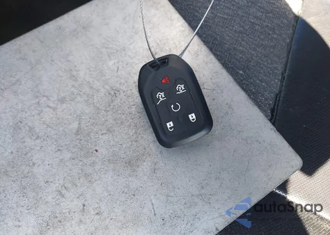 2018 GMC Yukon Xl Slt из США, поврежденный, VIN 1GKS1GKC7JR224812